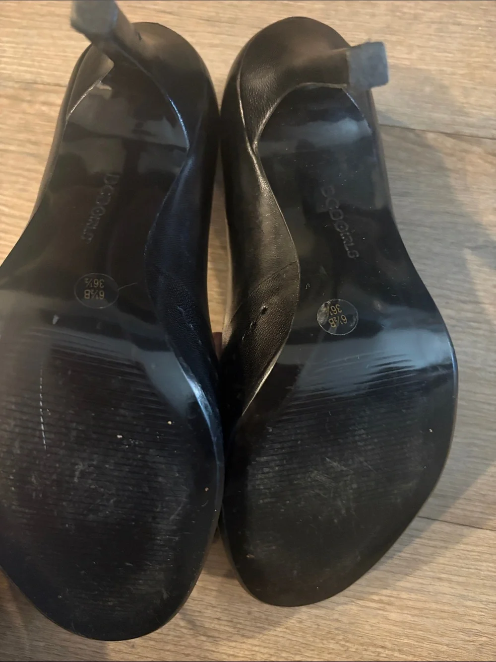 BCBGirls Black Bow Round-Toe Heels